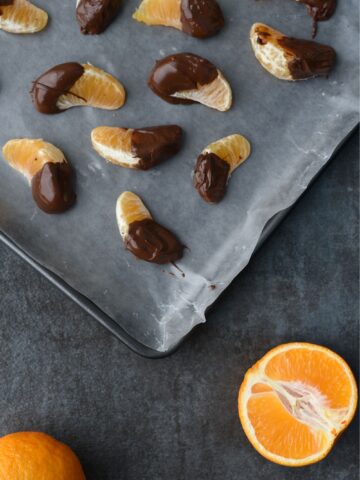clementines covered in chocolate