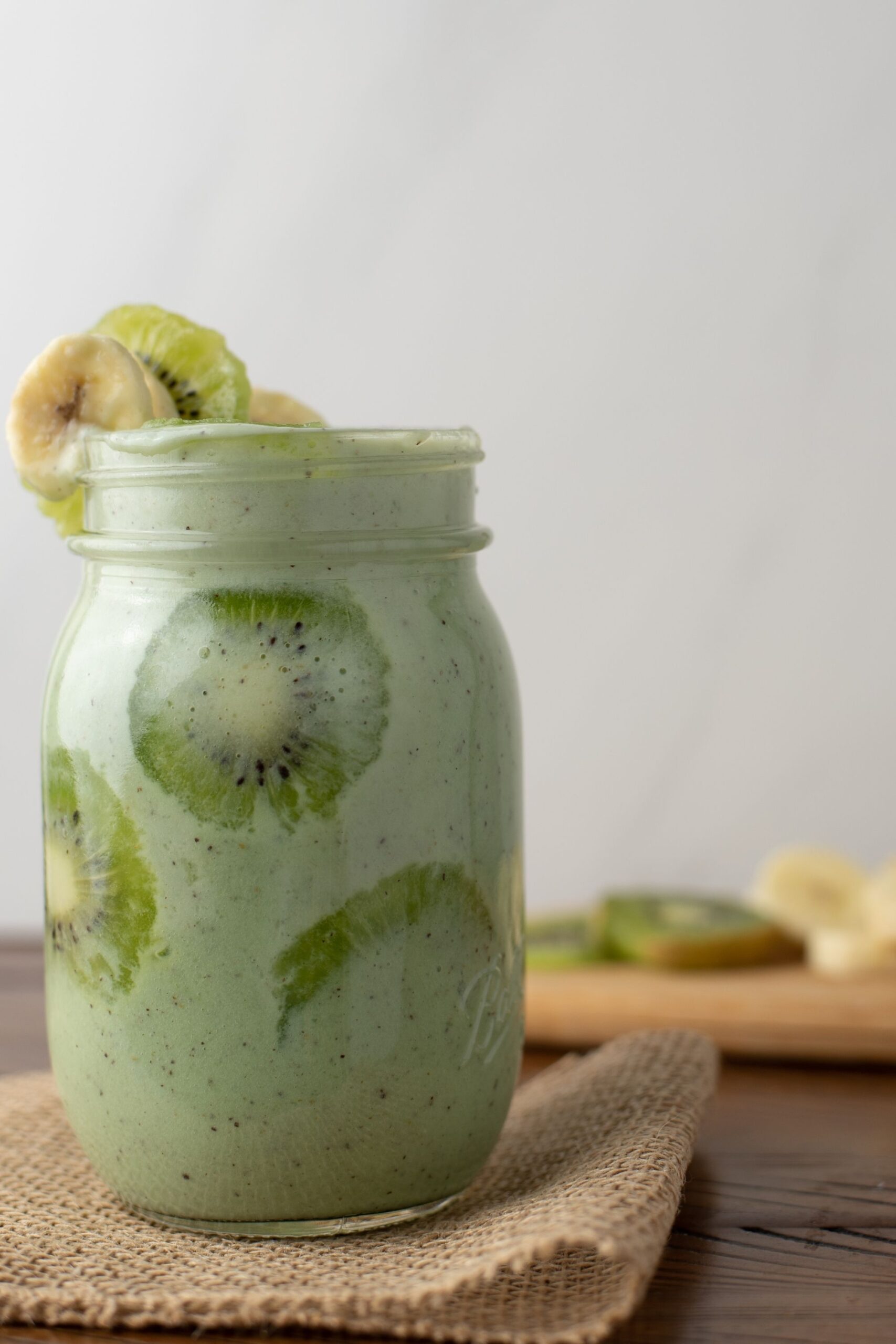 kiwi banana smoothie