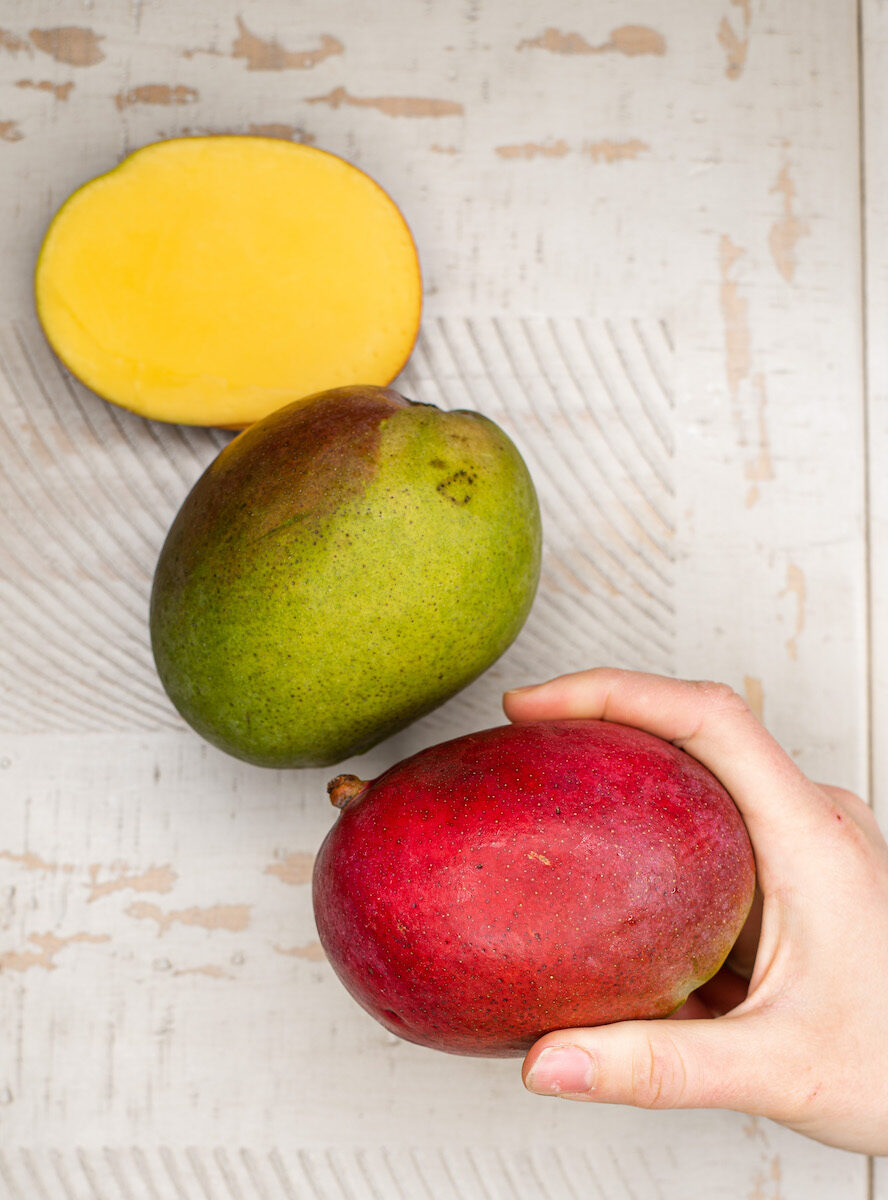 How to Pick the Perfect Ripe Mango